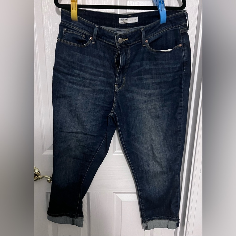 Levi Strauss Mid Rise Capri 14